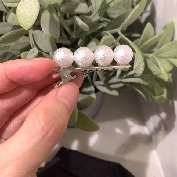 Hand Made Hair Clip - Picture 3 of 3